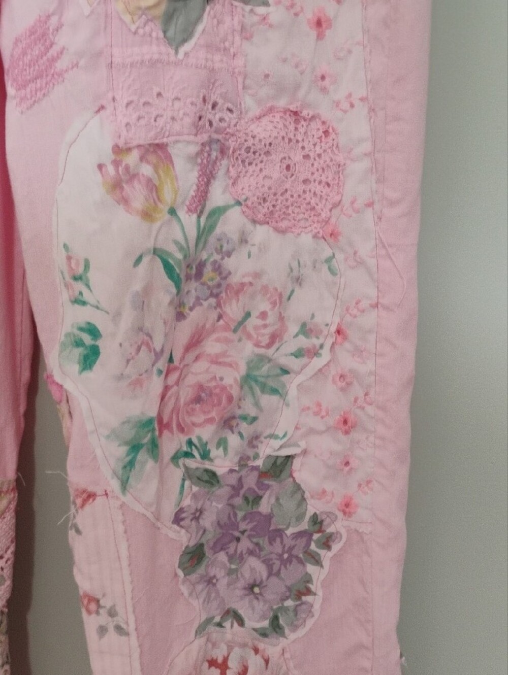 Upcycled Pink Patchwork Bloomer Pants Lace Trim, Cottagecore Floral Applique - Picture 5 of 11